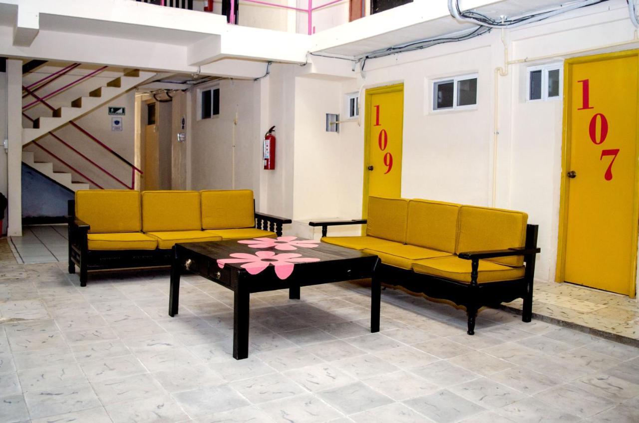 Hotel Rosa Del Alba, Malecon 체투말 외부 사진