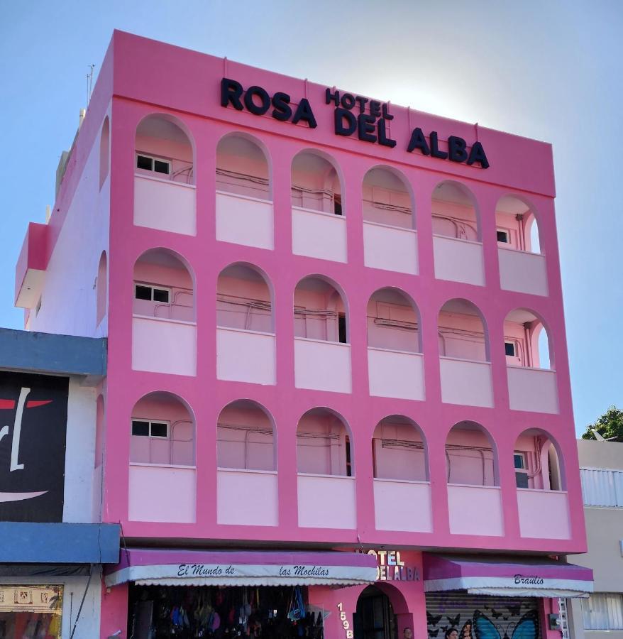 Hotel Rosa Del Alba, Malecon 체투말 외부 사진